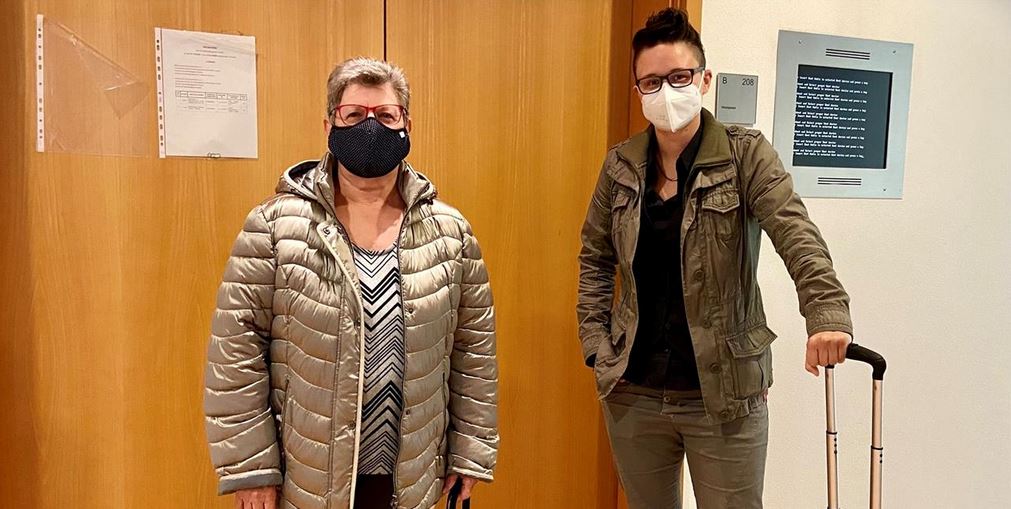 Ruhr Nachrichten vom 07.10.2020 Krankenschwester setzt sich auf operierte Hand Entschädigung fuer Patientin Oberlandesgericht Rochus Hospital Sabrina Diehl Herne Oberhausen